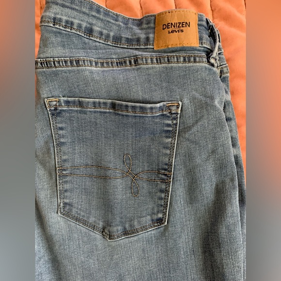 Denizen Levi Mid Rise - Picture 6 of 6